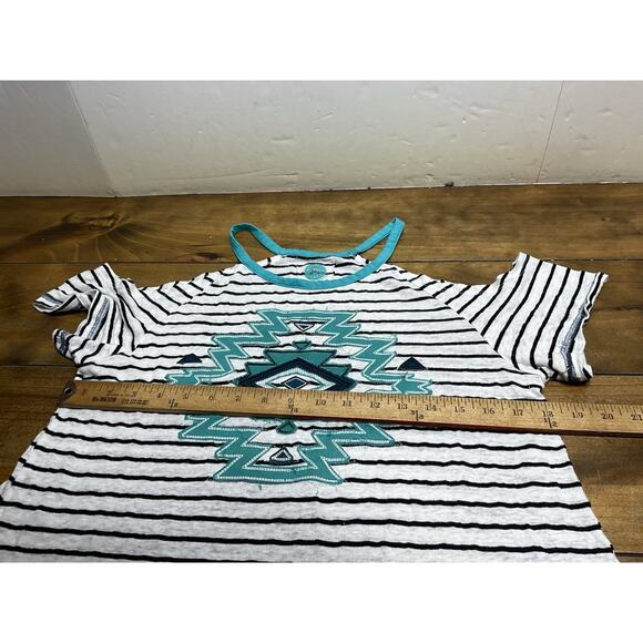 Double D Ranch Womens Open Shoulder Linen Blend Striped Aztec Top Size Medium - Picture 8 of 10